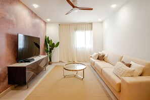 Living area - Alberthouse - Lujoso Piso Málaga Centro Histórico (Málaga)