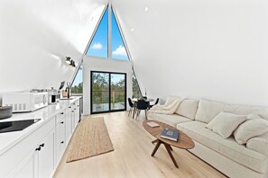 Interior -  CETO Treehouse Fredericksburg (Fredericksburg)