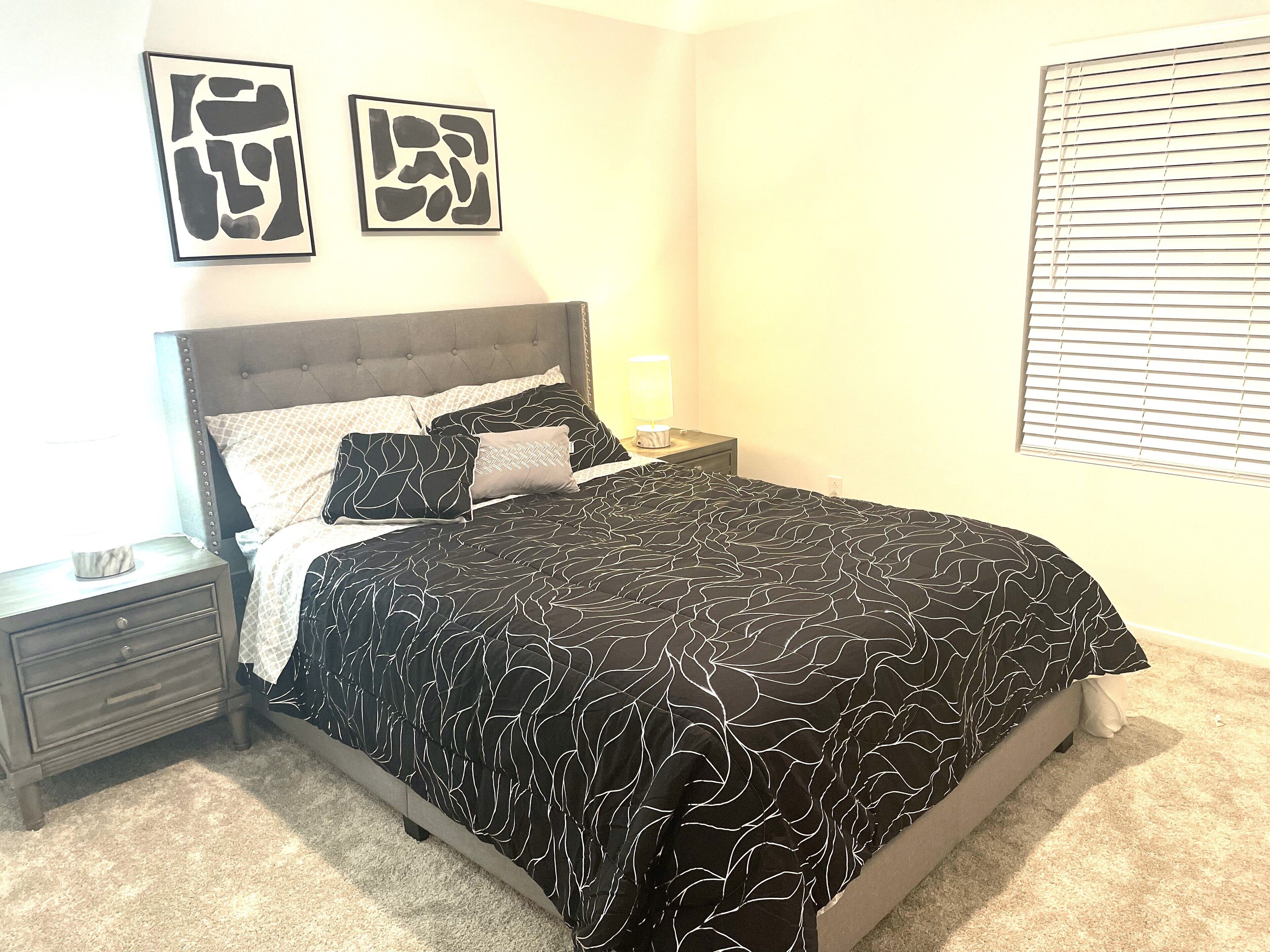 4 Schlafzimmer, Bügeleisen/Bügelbrett, kostenloses WLAN, Bettwäsche