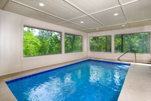 Piscine couverte, piscine chauffée