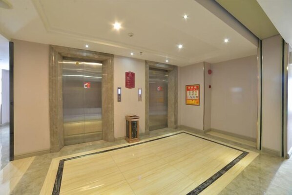Interior - Gold and Silver Business Hotel Huaiji (Huaiji)