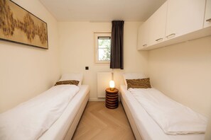 2 chambres, lit parapluie, Wi-Fi gratuit, draps fournis