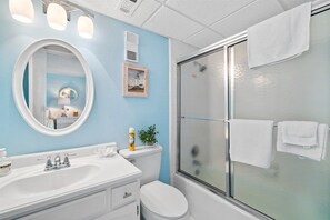 Hair dryer, towels - 2BR Condo Sleeps 6 • Pool & Steps to Beach (Panama City Beach)