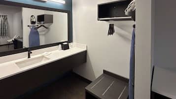 Duschwanne, Handtücher