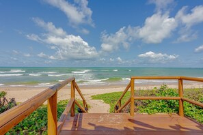 Beach - IT83 Beautiful Bungalow with 4 Suites - Beachfront - Marluá (Camaçari)