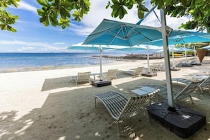 Privatstrand in der Nähe, Strandtücher