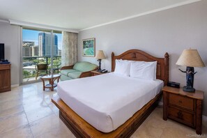 1 soveværelse, skrivebord, strygejern/strygebræt, weekendseng