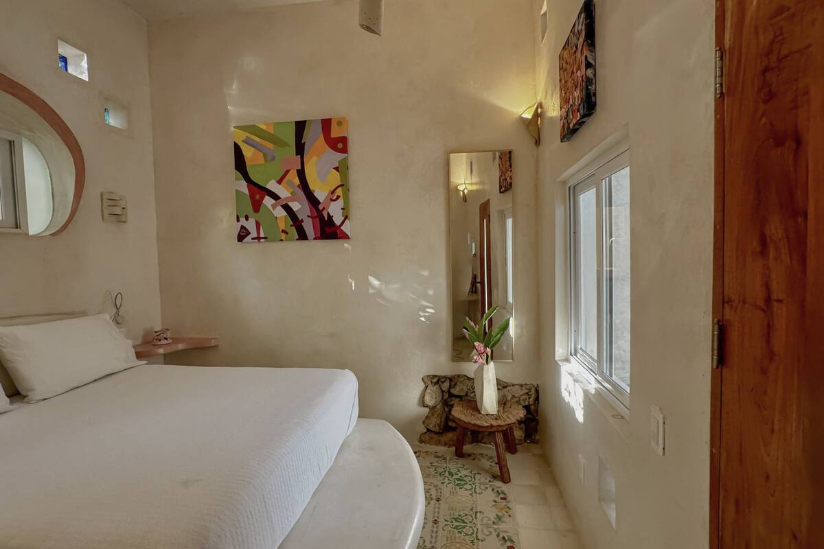 Studio Suite Desain, dapur, pemandangan kebun | Seprai katun Mesir, seprai premium, dan didekorasi berbeda-beda