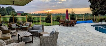 Modern Farmhouse, Pool House, Pool, Hot Tub, Pickleball, Sports Barn