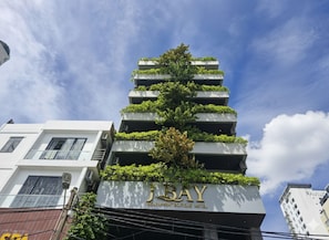 Front of property - JBAY Beachfront Boutique Hotel  (Da Nang)