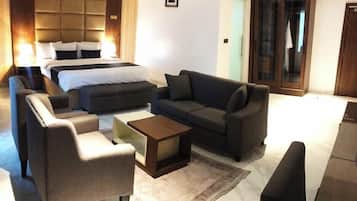 Comfort Room, Balcony, City View | Desk, laptop workspace, free WiFi