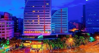 Hainan Hongyun Hotel (Haikou Qilou Old Street)