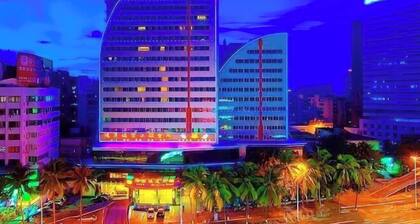 Hainan Hongyun Hotel (Haikou Qilou Old Street)
