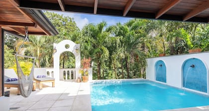 Casa Vitality - Suite Papaya, Casa Vitality - Suite Papaya - 4 Min Walk to the Beach