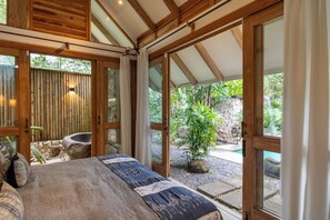 4 habitaciones, internet y ropa de cama 