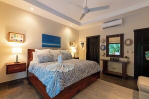 3 Schlafzimmer, Schreibtisch, WLAN, Bettwäsche