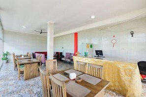 Interior - Urbanview Ava Guest House Goa Gong (Bali)
