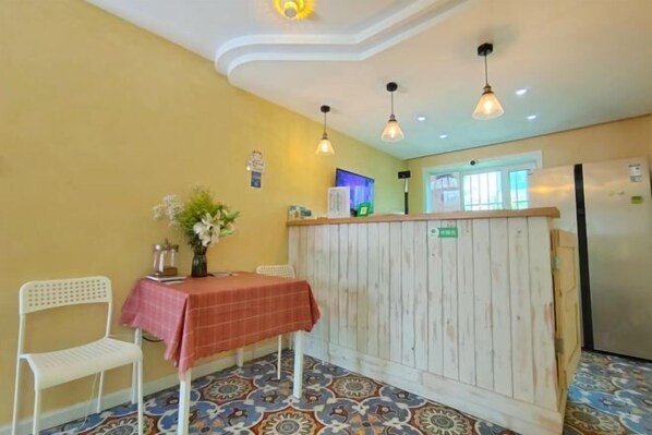 Dining - Wuwangwo Hotel (Burqin)