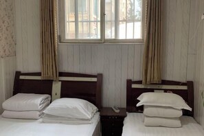 Room - Shun Feng Yuan Hostel (Qingdao)
