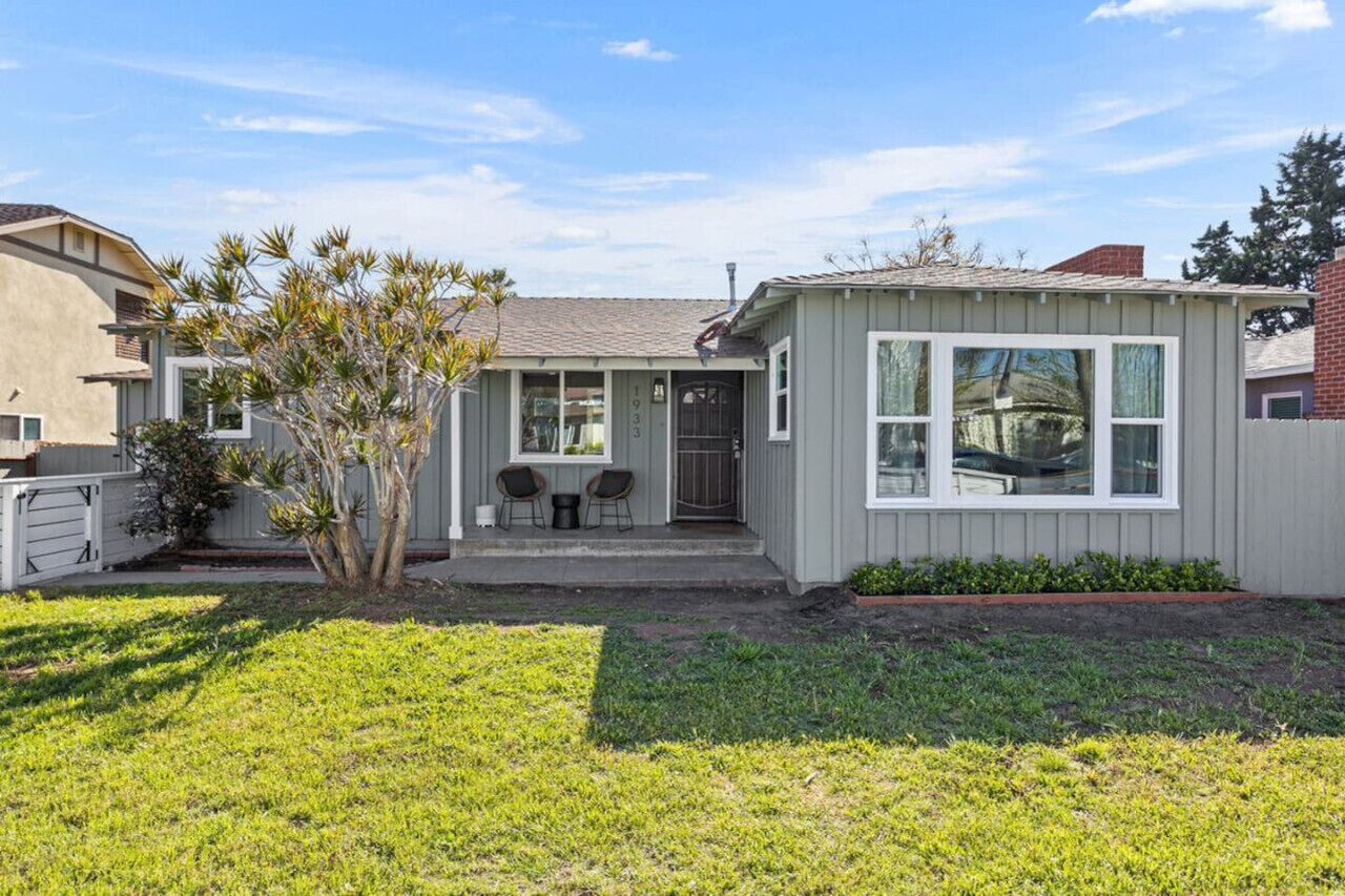 South Oceanside Beach Bungalow
