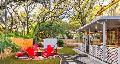 RARE FIND! Heated Pool Spa GameRoom Spring Special!