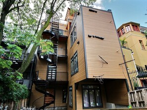 Exterior - Luxurious 3-Storey Penthouse in the Heart of Downtown Montreal (Montréal)