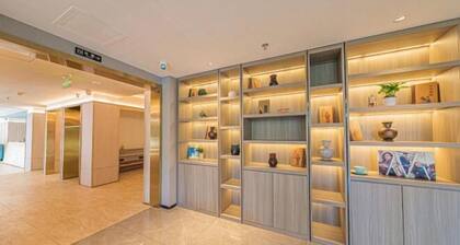 GreenTree Inn Express Hotel