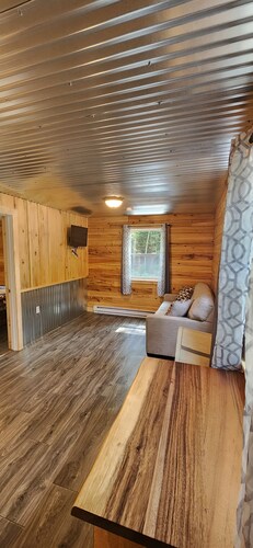 Charming cabin in the birches right on the atv trail!