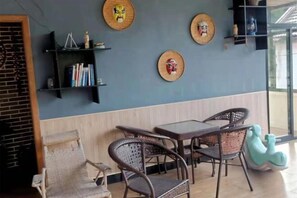 Room - Anjiyingjun (Anji)