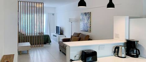 Apartment, Multiple Bedrooms, Accessible, Smoking | Interior