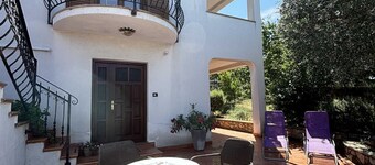 VIOLA One-Bedroom Apartment with Terrace