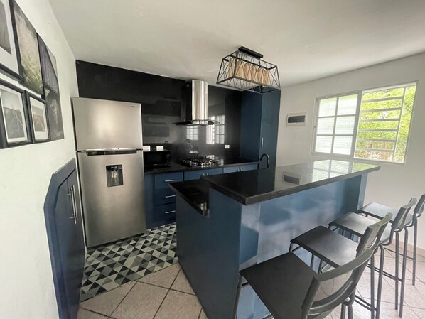 Private kitchen - Relaxing Getaway Near The Beach: Cozy 2 Bedroom Apartment (Playa Juan Dolio)