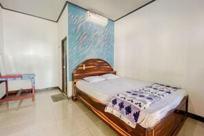 Unclassified image, 2 of 7, button - Ekas Beach Guesthouse Mitra RedDoorz (Lombok)