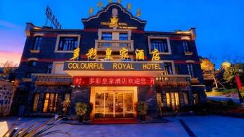 المنشأة من الخارج