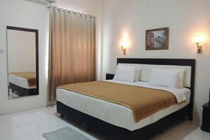 Room - Monika Hotel (Rantepao)