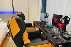 Room - Yongkang Fengqi E-sports Hotel (Baolong Plaza) (Yongkang)