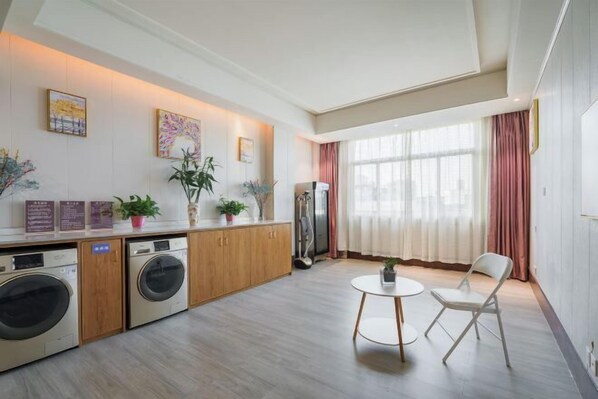 Property amenity - Yongkang Fengqi E-sports Hotel (Baolong Plaza) (Yongkang)