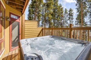 Exterior - Beautiful 4 Bedroom Townhome Near Snowflake Lift in Breckenridge (Breckenridge)