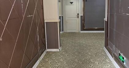 Run Lai Hotel, Taihe County