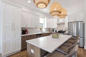 Fridge, oven, stovetop, dishwasher - Beach Home, Arcade Games, Pool, Cart | Fish nShips (Miramar Beach)