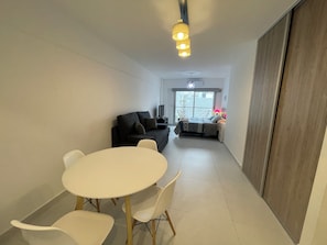 Lägenhet - flera sovrum - rökare - balkong | Restauranger
