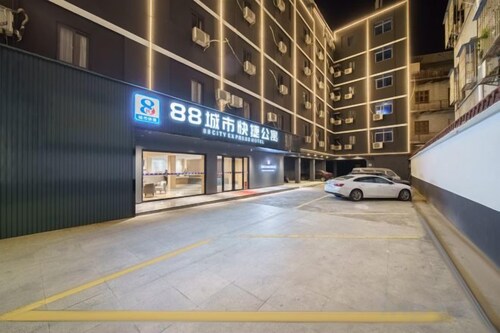 88 City Express Hotel