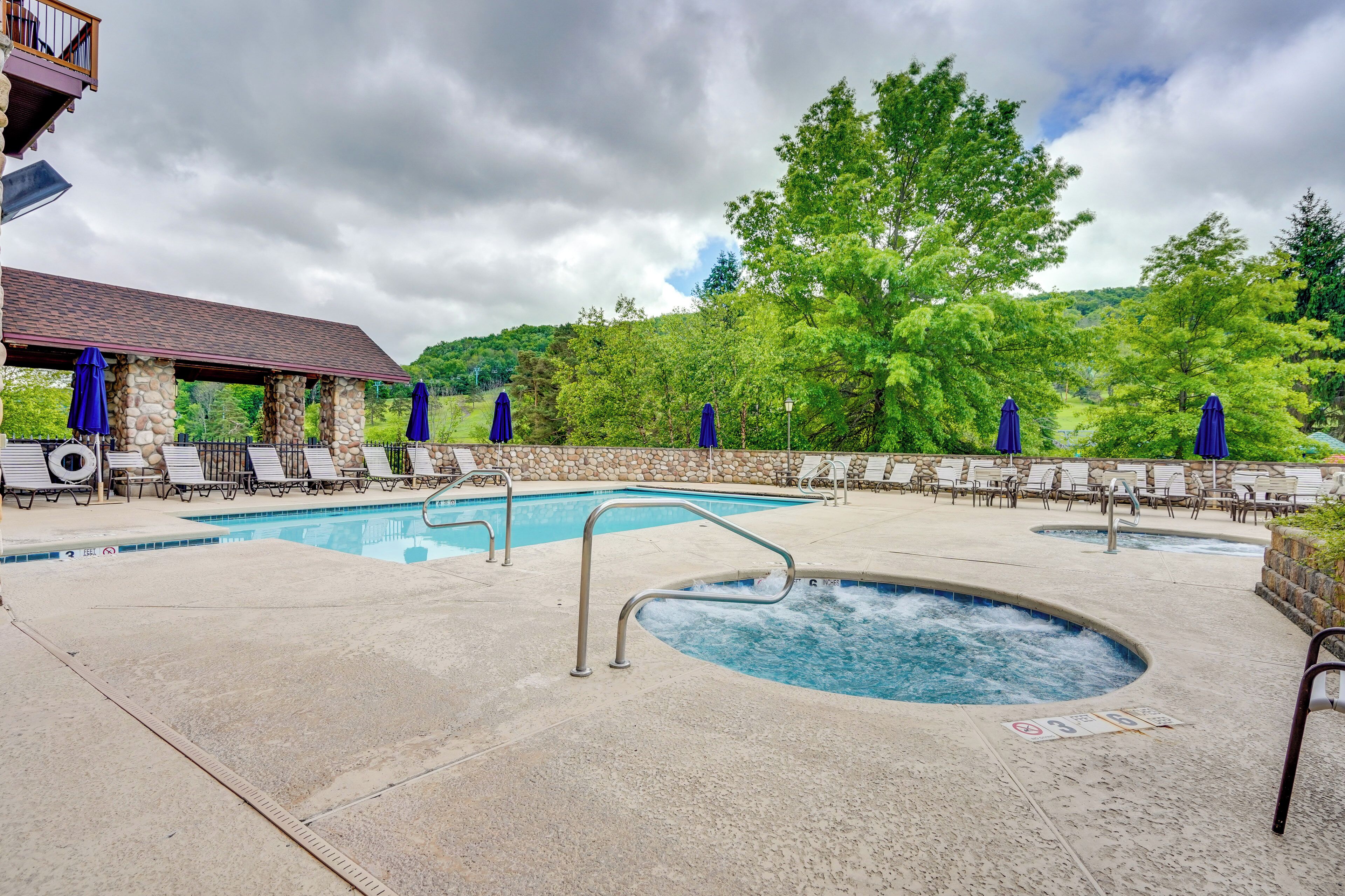 Ellicottville Condo Near Sky High Adventure Park!