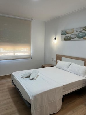 Free WiFi, bed sheets - Hotel Key Reig (Almussafes)