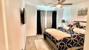 4 bedrooms, iron/ironing board, free WiFi, bed sheets