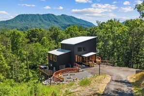 Exterior - NEW 2 Side by Side Cabins on Quiet Cul-de-sac-Indoor Pool, Game Rooms, Views (Sevierville)
