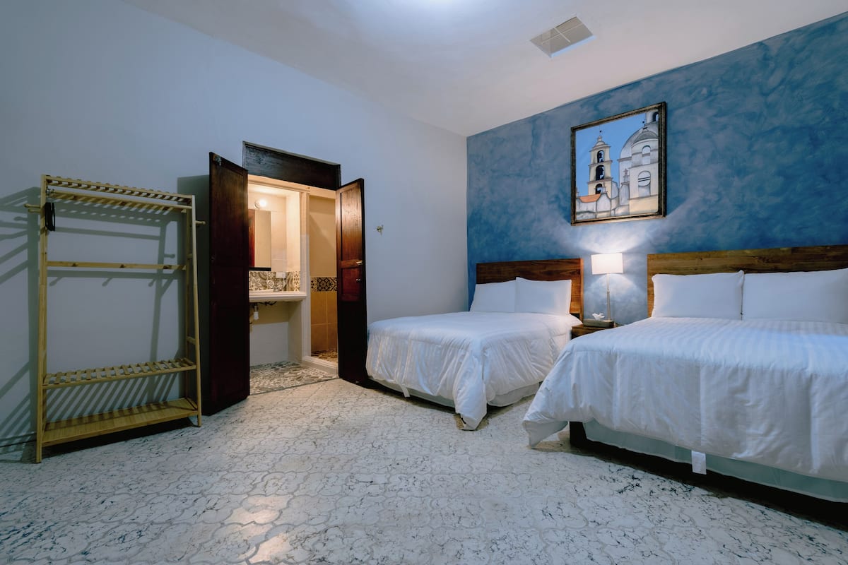 Deluxe Double Room, 2 Double Beds | 1 bedroom, in-room safe, iron/ironing board, free WiFi