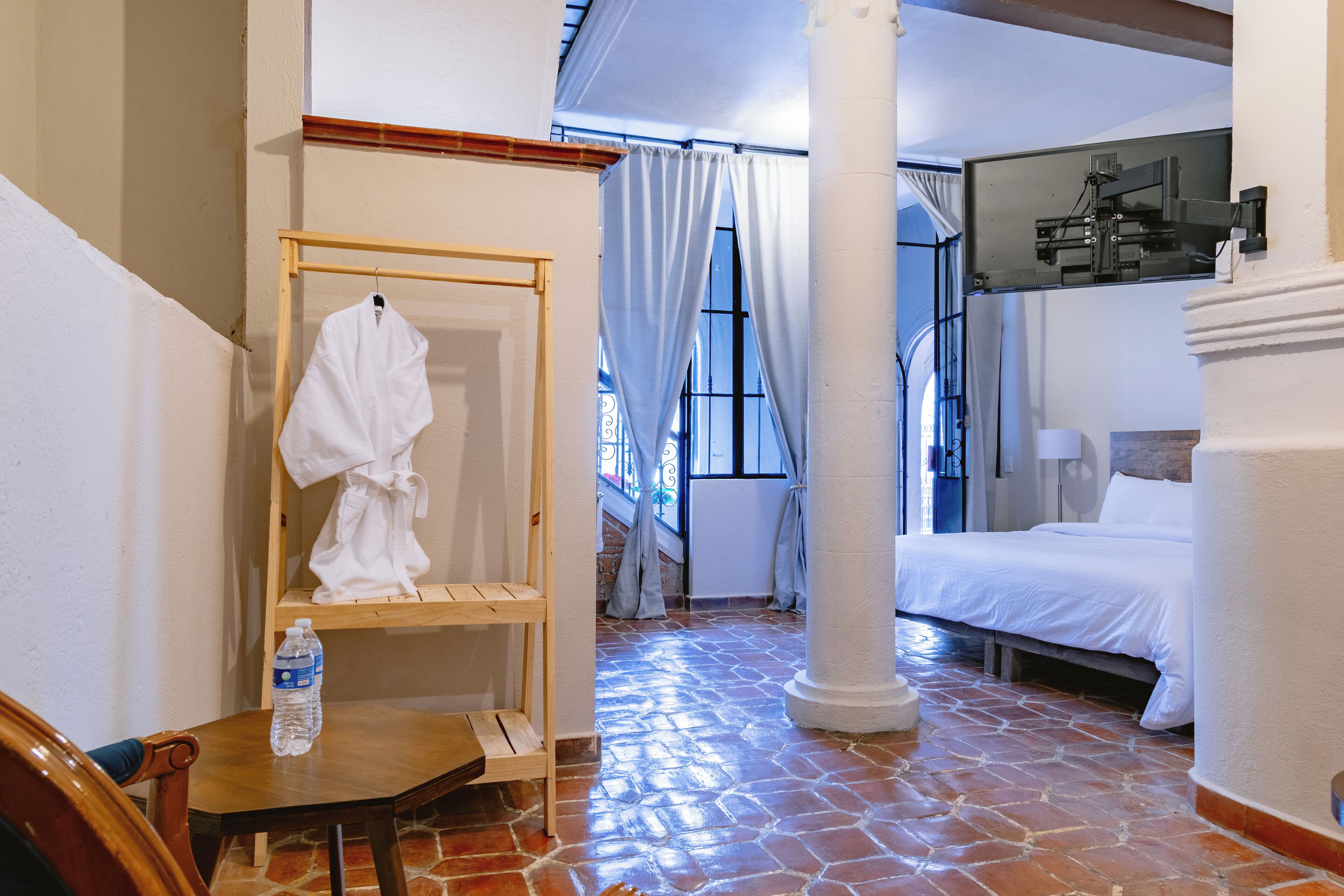 Standard Loft, 1 King Bed | In-room safe, iron/ironing board (on request), free WiFi, bed sheets