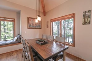 Exterior - Premier 2 Bedroom Townhome Across From Snowflake Lift - Walk to Lifts (Breckenridge)