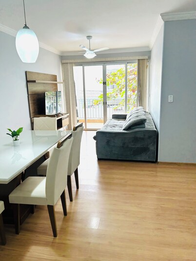 Charmoso apartamento de 3 quartos nas Astúrias.